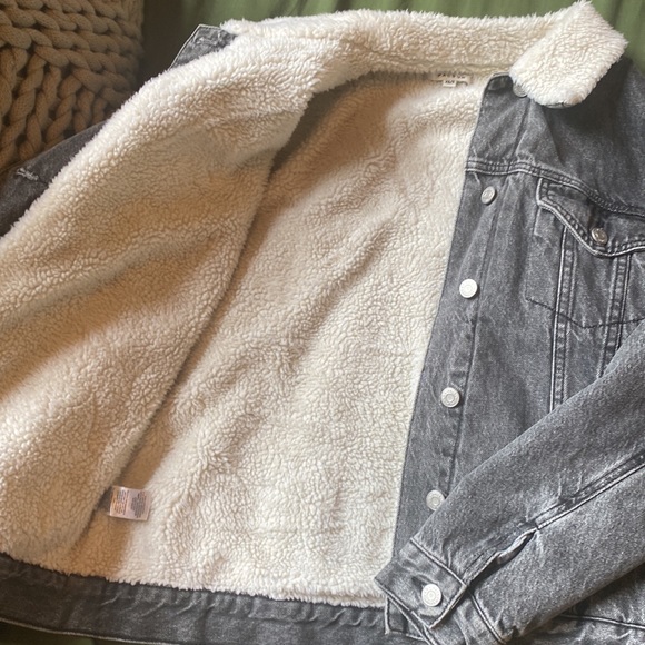 Jacket - Picture 2 of 2